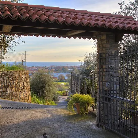 Luciana Guest house Diano Castello